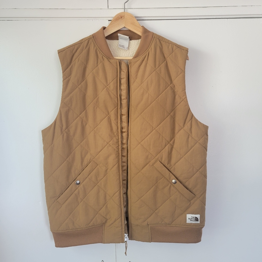 The North Face Mens Cuchillo Vest Size Medium